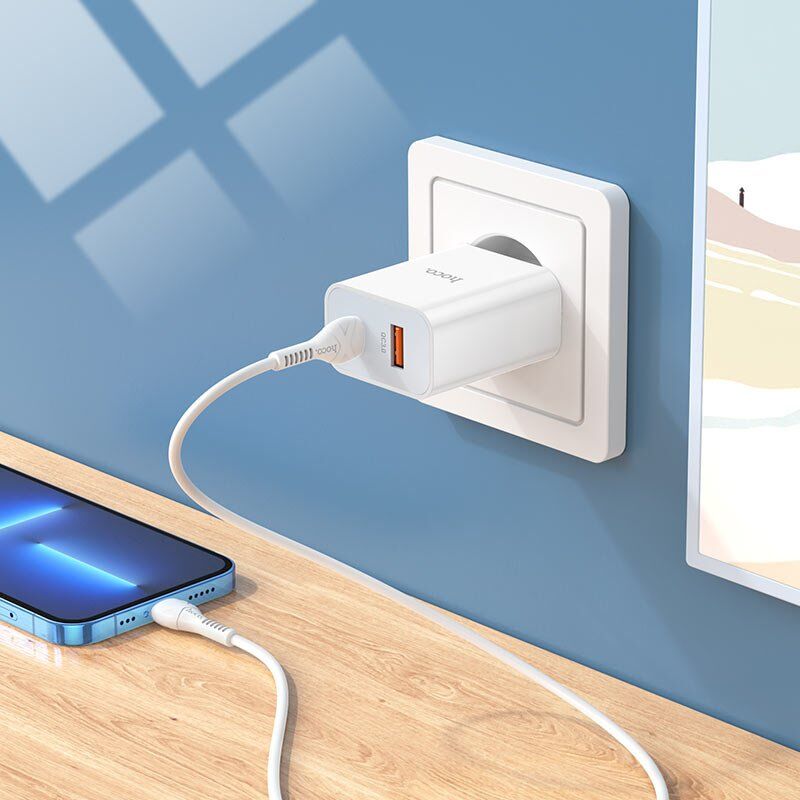 Мережевий зарядний пристрій HOCO C97A TYPE-C PD 20W + USB QC 3.0 + кабель TYPE-C - LIGHTNING, БІЛИЙ Мережевий зарядний пристрій HOCO C97A TYPE-C PD 20W + USB QC 3.0 + кабель TYPE-C - LIGHTNING, БІЛИЙ