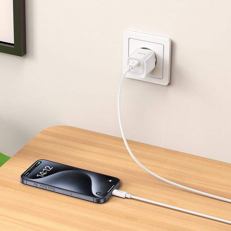 Сетевое зарядное устройство HOCO C146A TYPE-C PD 20W, белый