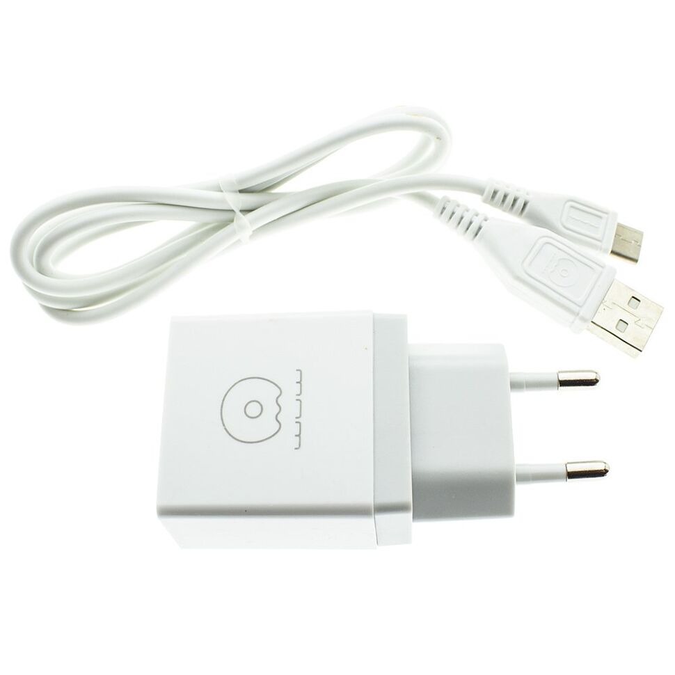 Мережевий зарядний пристрій WUW T23 2 USB + USB Type-C 2100 mA Мережевий зарядний пристрій WUW T23 2 USB + USB Type-C 2100 mA