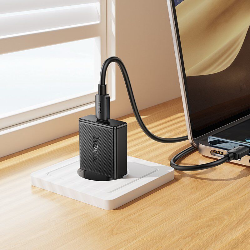 Зарядное устройство HOCO N74 25 Вт PD, один USB-C порт, чёрный Зарядное устройство HOCO N74 25 Вт PD, один USB-C порт, чёрный
