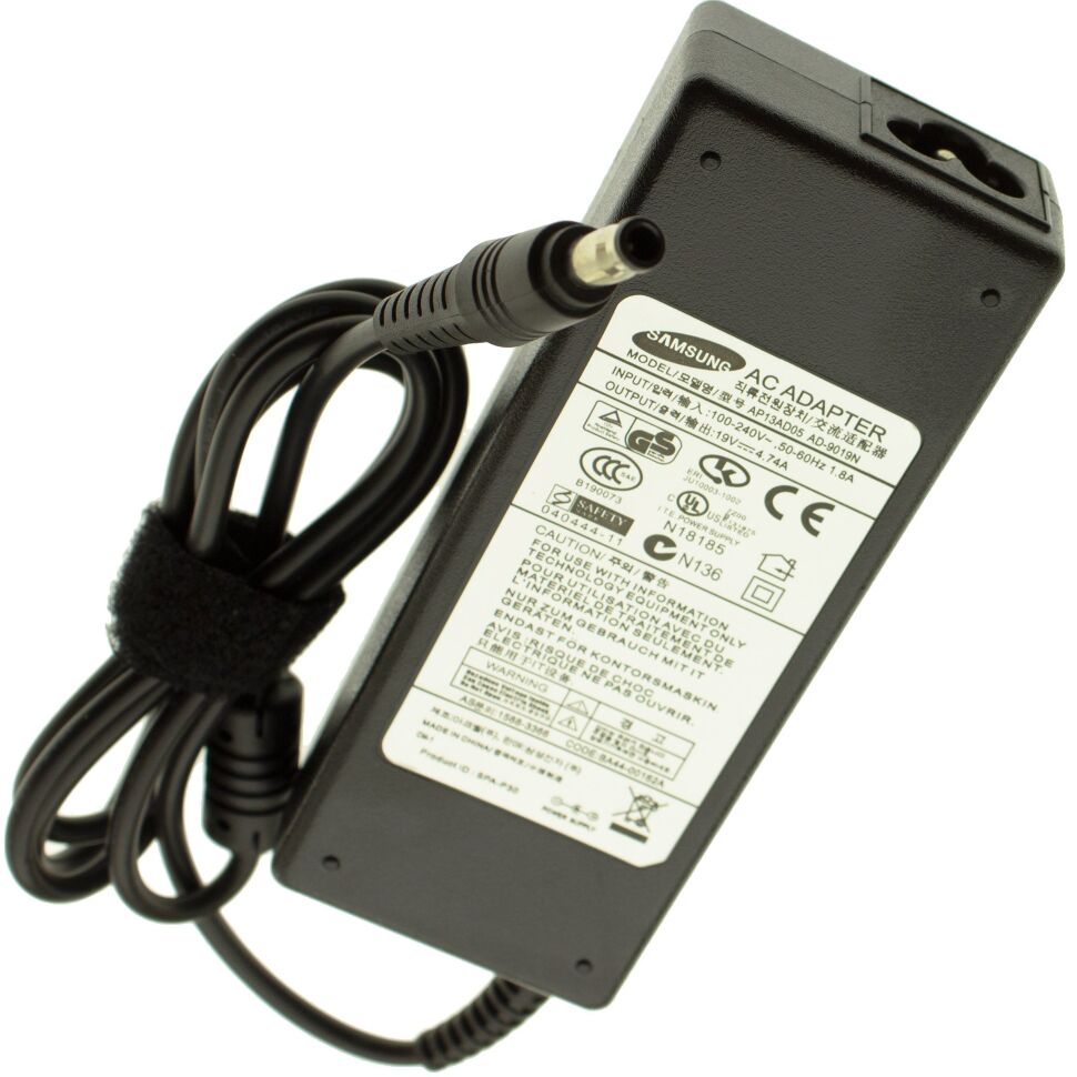 Блок живлення для ноутбука Samsung 90W 19V 4.74A (5.5*3.0 мм, з центральною голкою) Блок живлення для ноутбука Samsung 90W 19V 4.74A (5.5*3.0 мм, з центральною голкою)